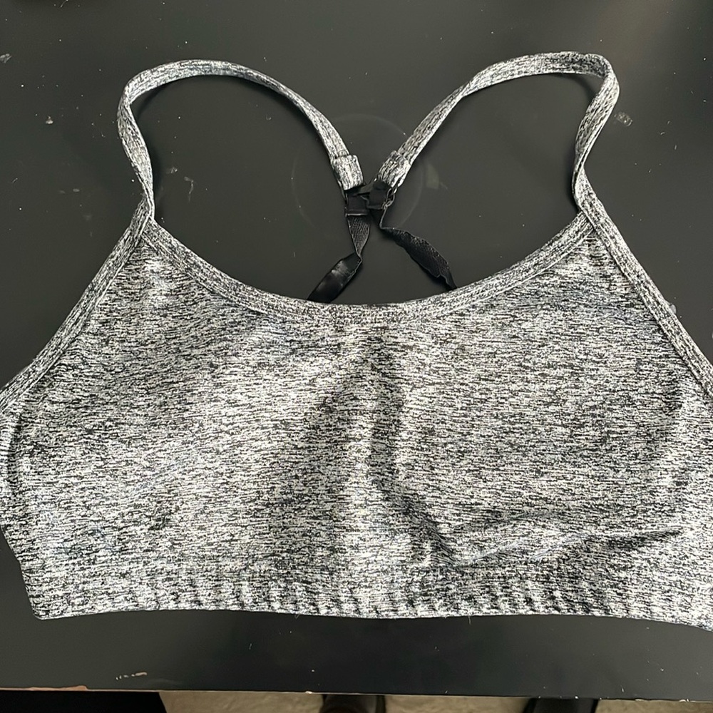 Sports bra
